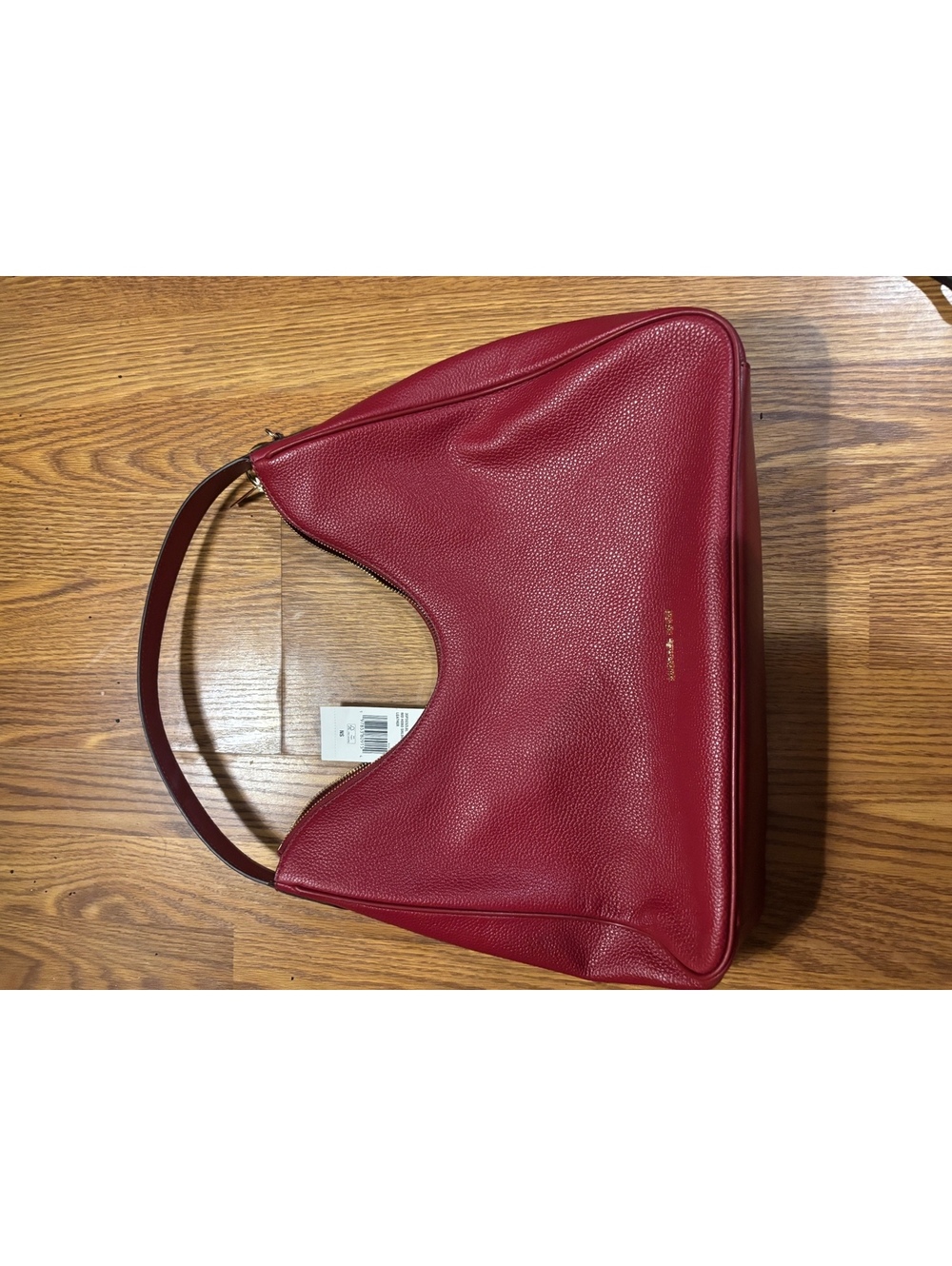 Brand New With Tags Michael Kors Cherry Red Pebbled Leather Shoulder Bag [COPY]